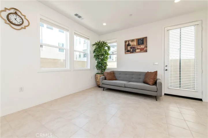 243 Yerba, Irvine, California 92618