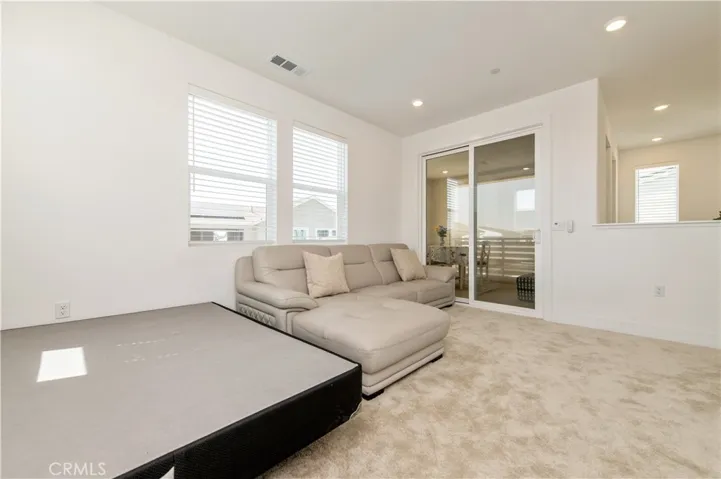 243 Yerba, Irvine, California 92618