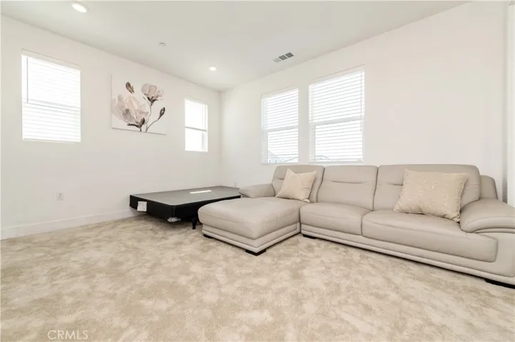 243 Yerba, Irvine, California 92618