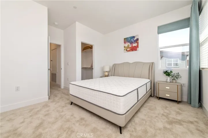 243 Yerba, Irvine, California 92618