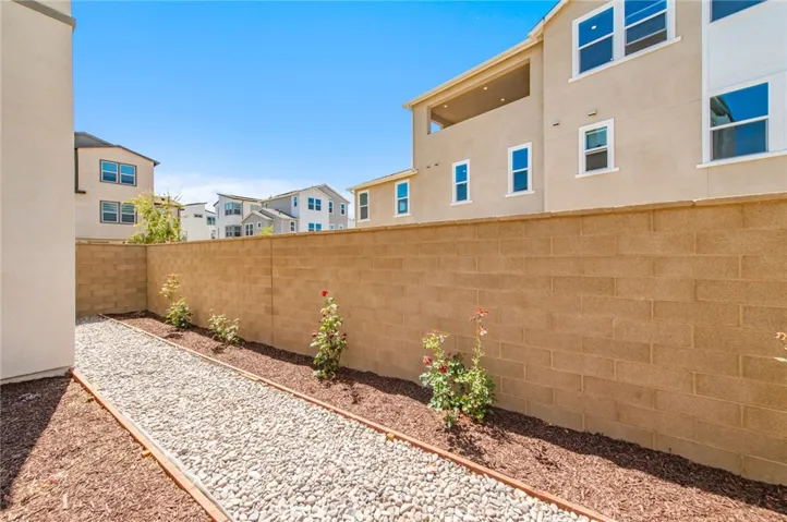 243 Yerba, Irvine, California 92618