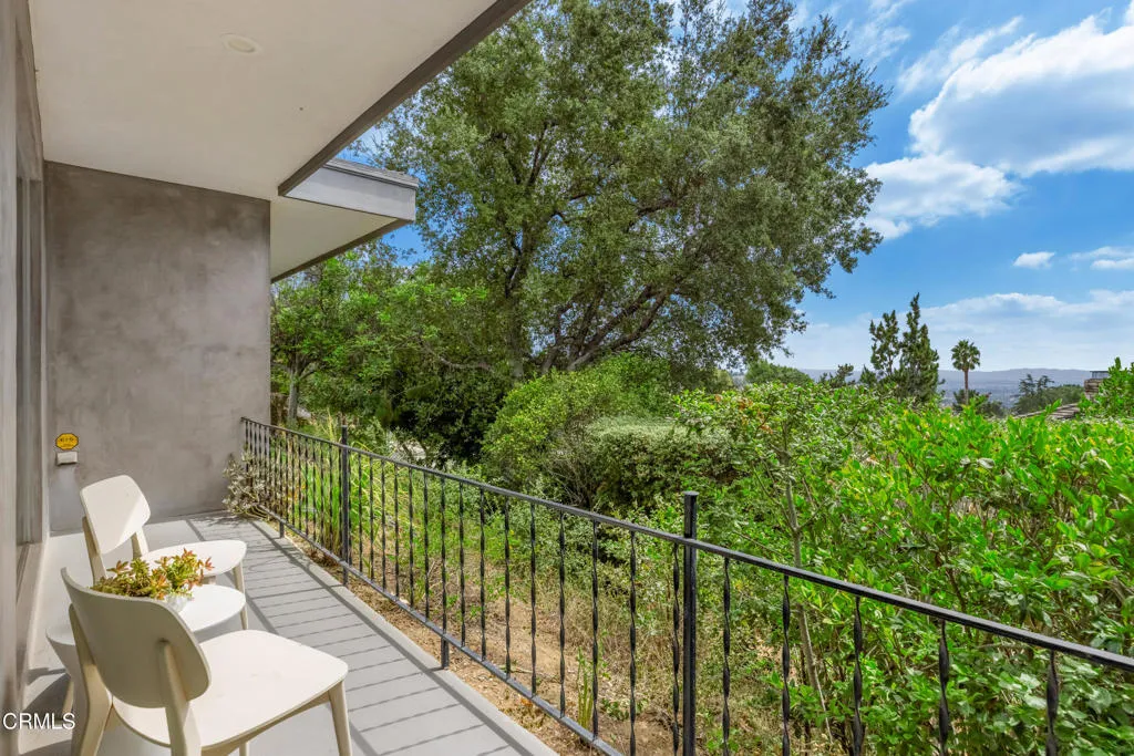 2065 Liliano Drive, Sierra Madre, California 91024 home-pic-22