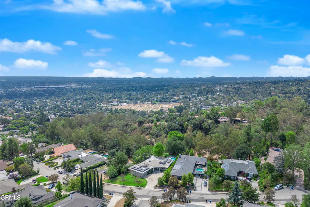 2065 Liliano Drive, Sierra Madre, California 91024 home-pic-39