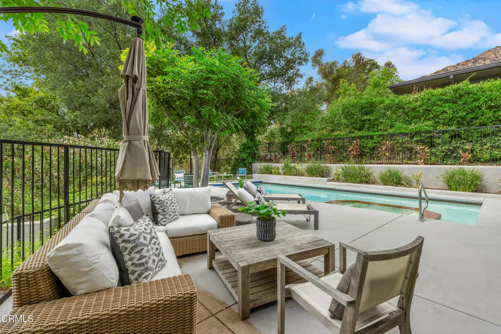 2065 Liliano Drive, Sierra Madre, California 91024 home-pic-24
