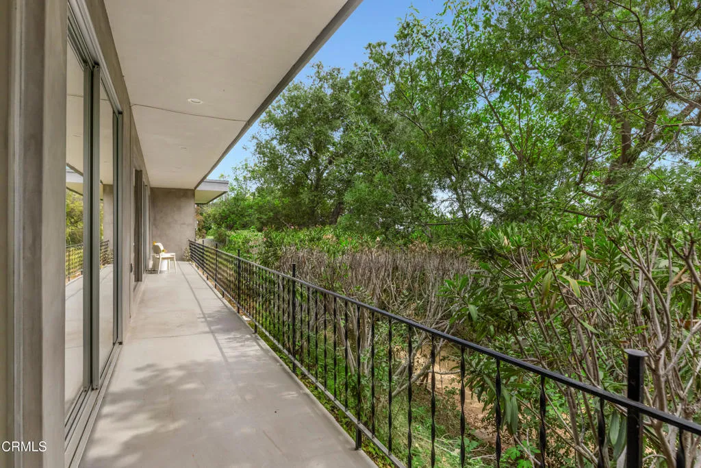 2065 Liliano Drive, Sierra Madre, California 91024 home-pic-23