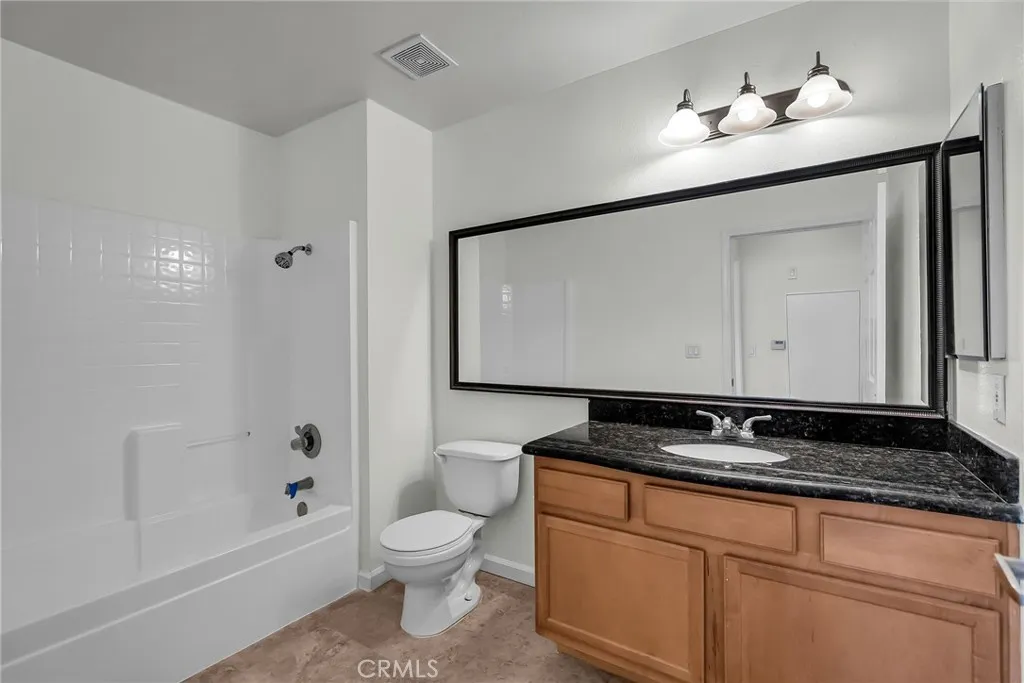 375 Central Avenue 83, Riverside, California 92507 home-pic-13