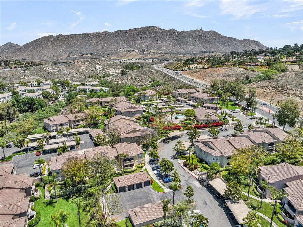 375 Central Avenue 83, Riverside, California 92507 home-pic-23