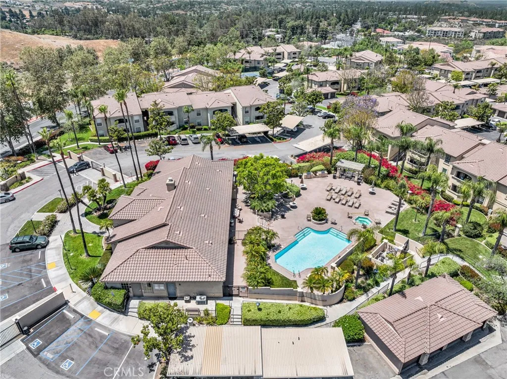 375 Central Avenue 83, Riverside, California 92507 home-pic-21