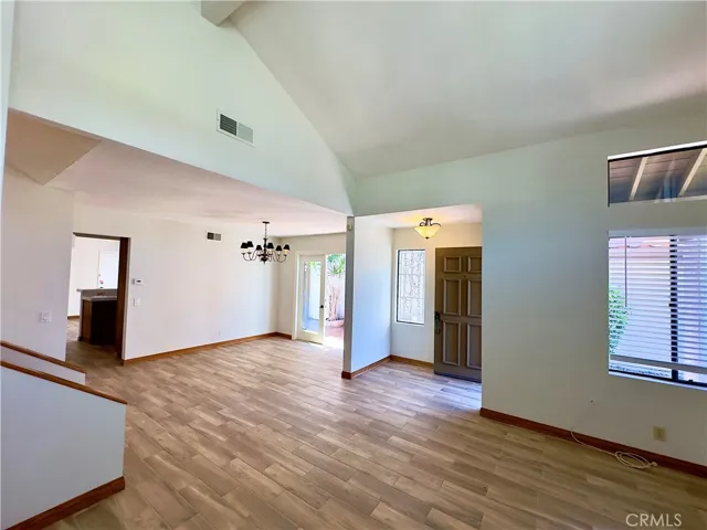 14 Vercelli, Irvine, California 92620