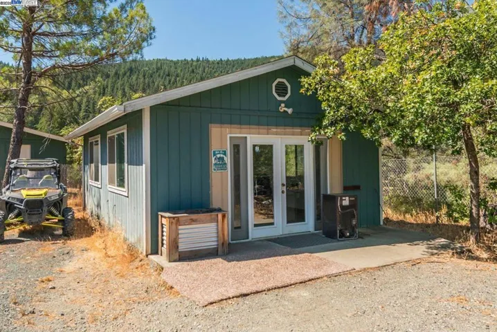 30661 State Hwy 3, Douglas City, California 96024