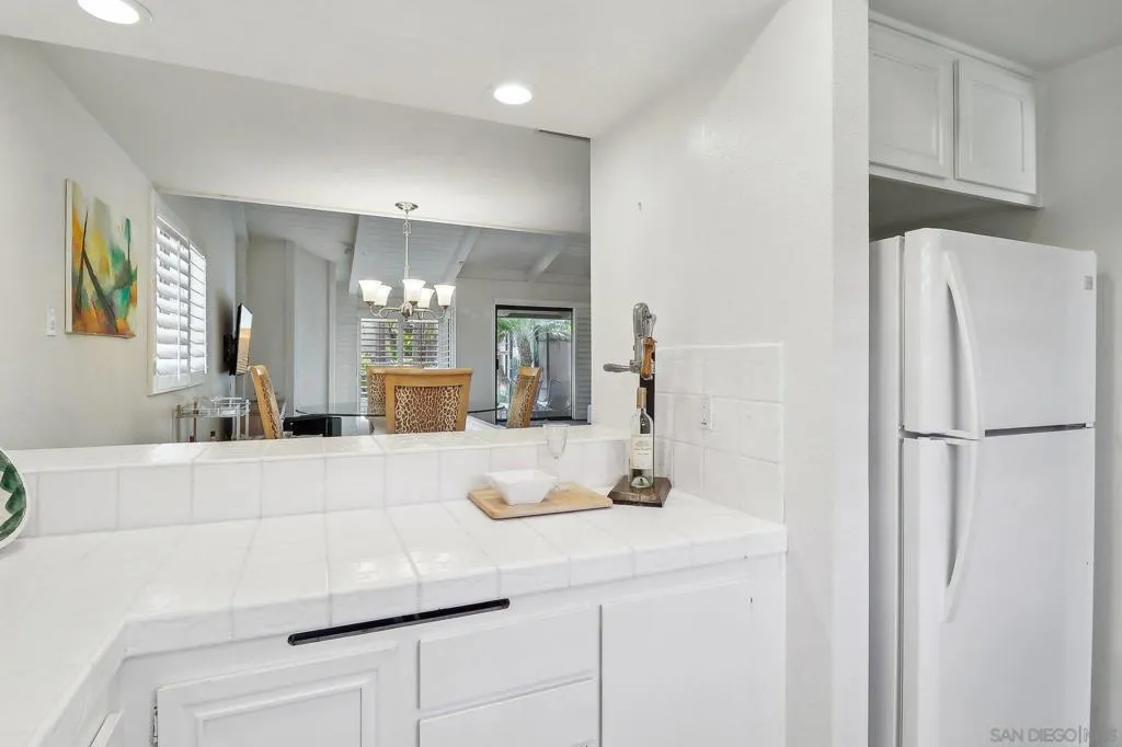 1933 Alga Road C, Carlsbad, California 92009 home-pic-6