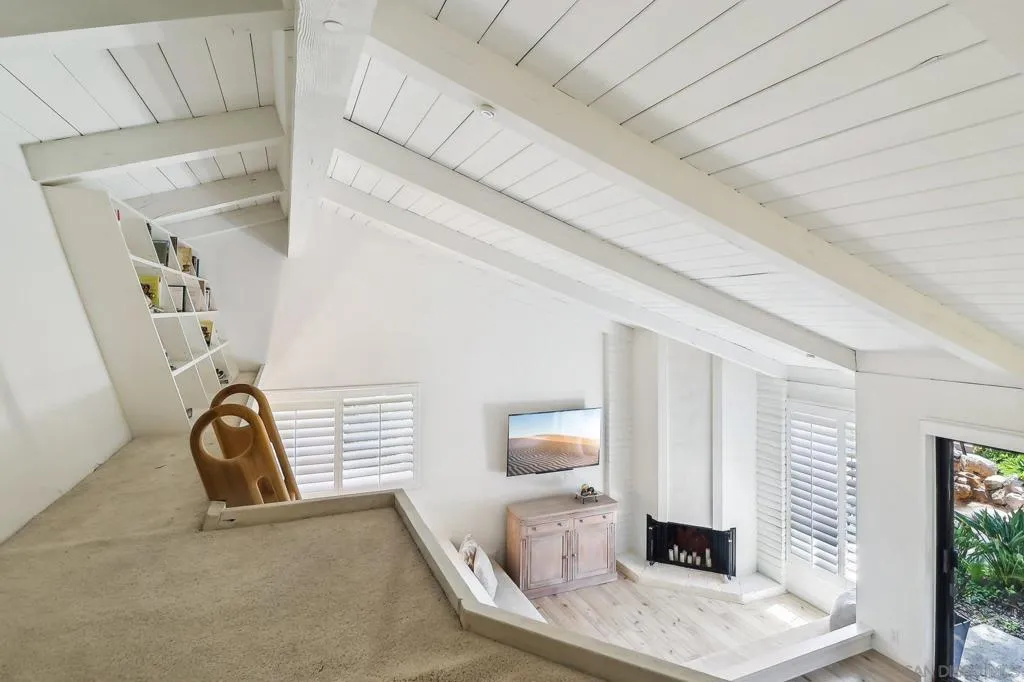 1933 Alga Road C, Carlsbad, California 92009 home-pic-16