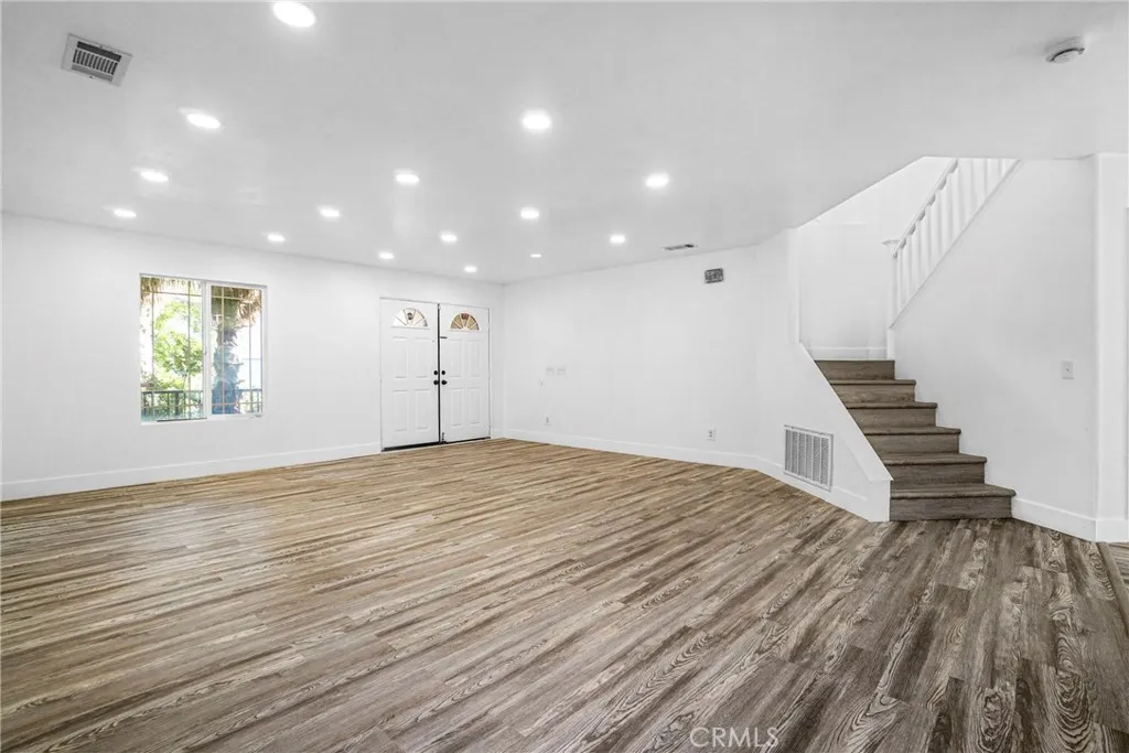 3500 Desert Oak Drive, Palmdale, California 93550 home-pic-4