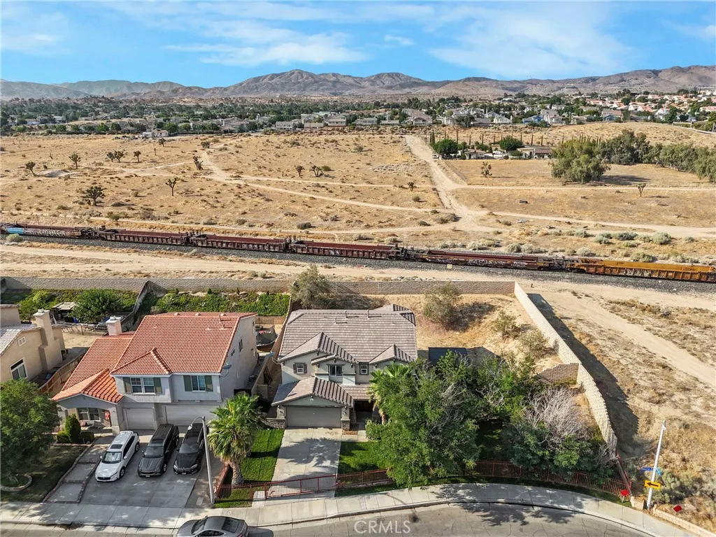 3500 Desert Oak Drive, Palmdale, California 93550 home-pic-28