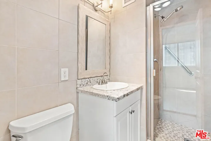 10787 Wilshire Boulevard 702, Los Angeles, California 90024