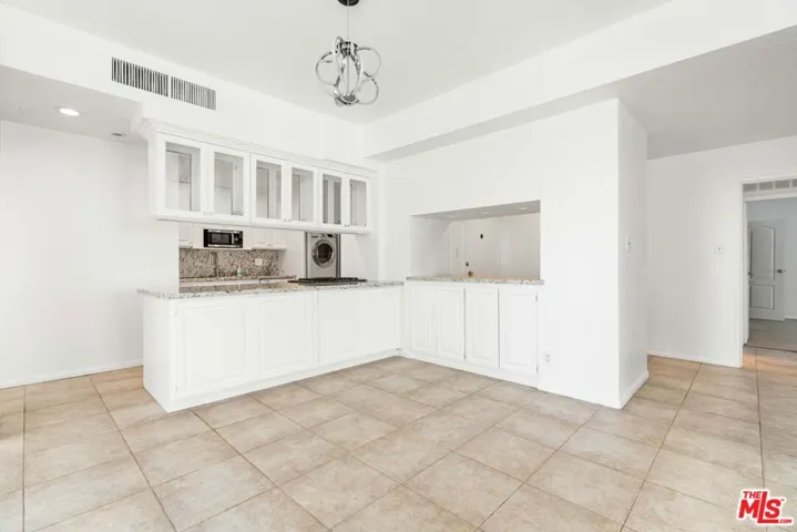 10787 Wilshire Boulevard 702, Los Angeles, California 90024