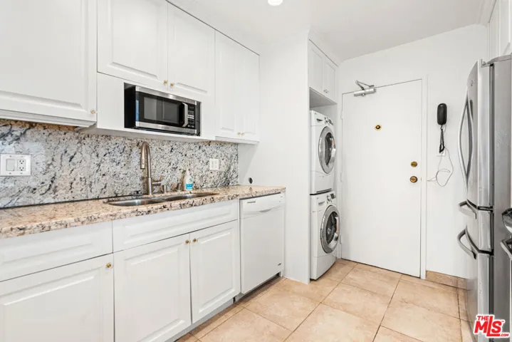 10787 Wilshire Boulevard 702, Los Angeles, California 90024