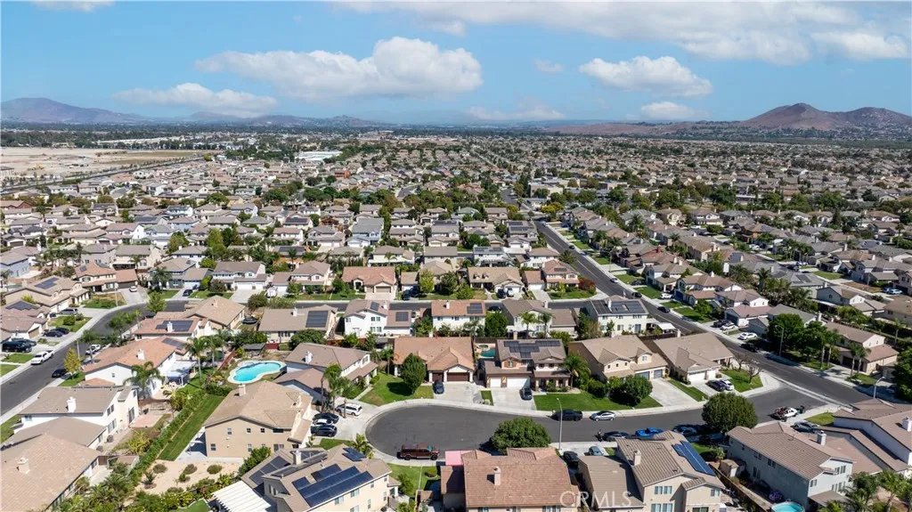 6356 Fern Court, Eastvale, California 92880 home-pic-35