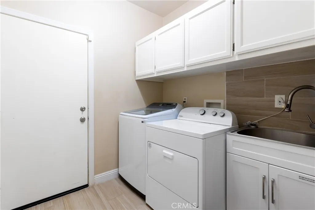 6356 Fern Court, Eastvale, California 92880 home-pic-26