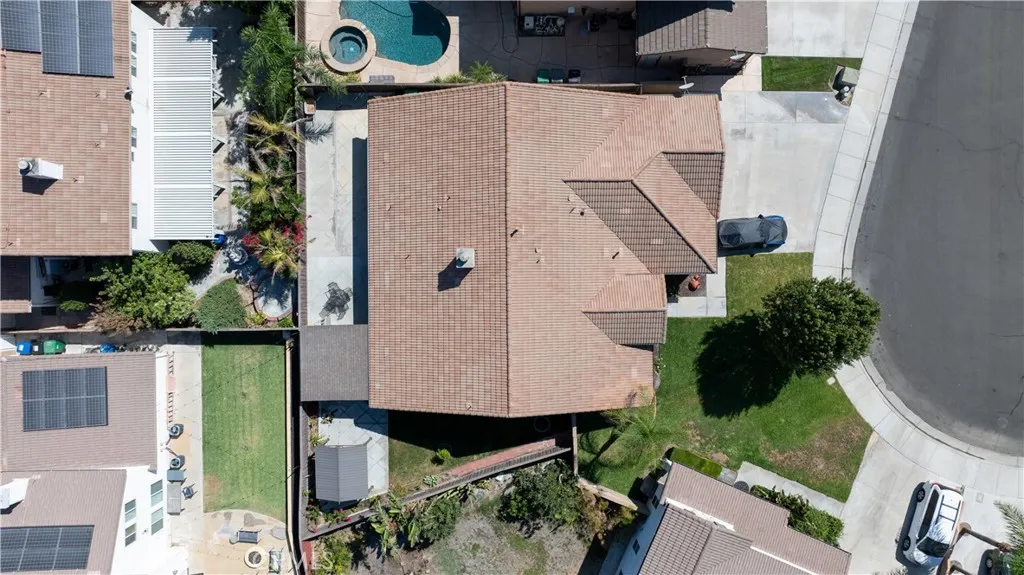 6356 Fern Court, Eastvale, California 92880 home-pic-34