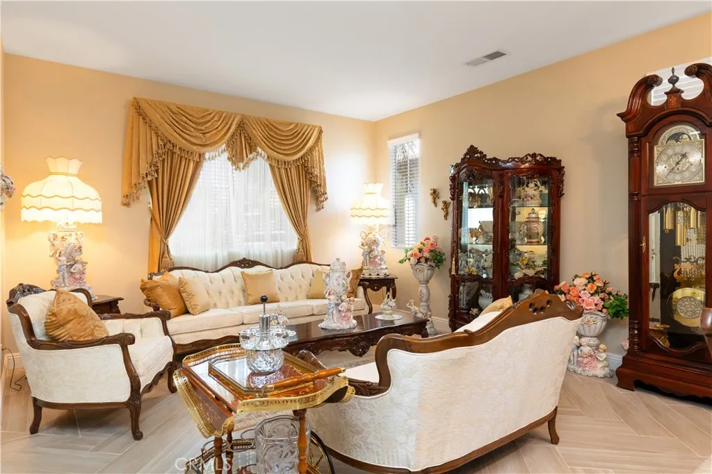 6356 Fern Court, Eastvale, California 92880 home-pic-6