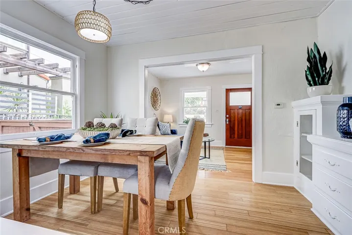 221 S Guadalupe, Redondo Beach, California 90277