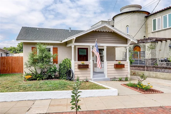 221 S Guadalupe, Redondo Beach, California 90277