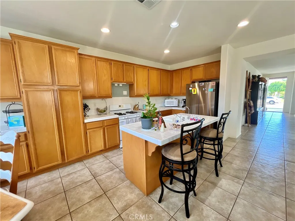 32228 Rosemary Street, Winchester, California 92596 home-pic-24