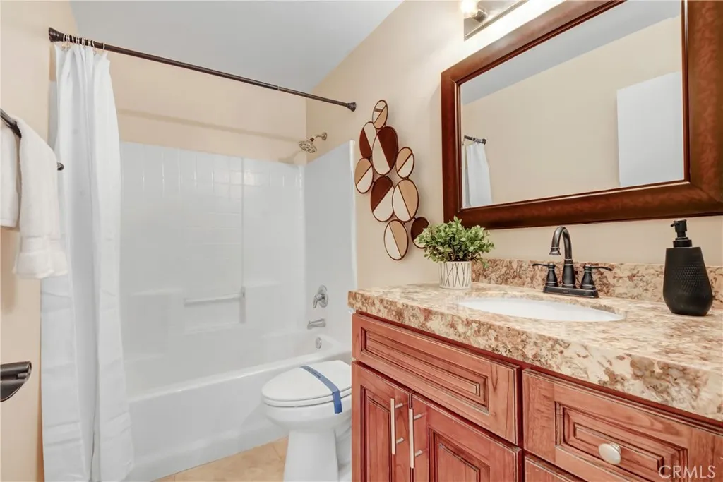 6988 Edinburgh, Rancho Cucamonga, California 91739 home-pic-16