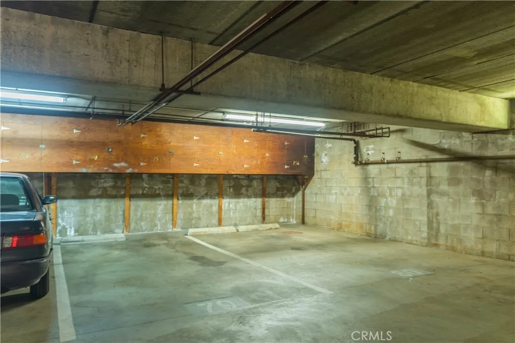 409 Burchett Street 315, Glendale, California 91203 home-pic-31