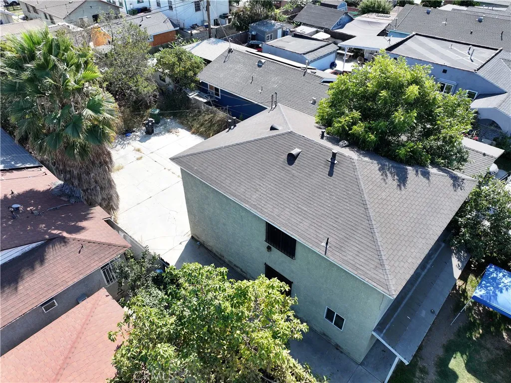 146 83rd Street, Los Angeles, California 90003 home-pic-2