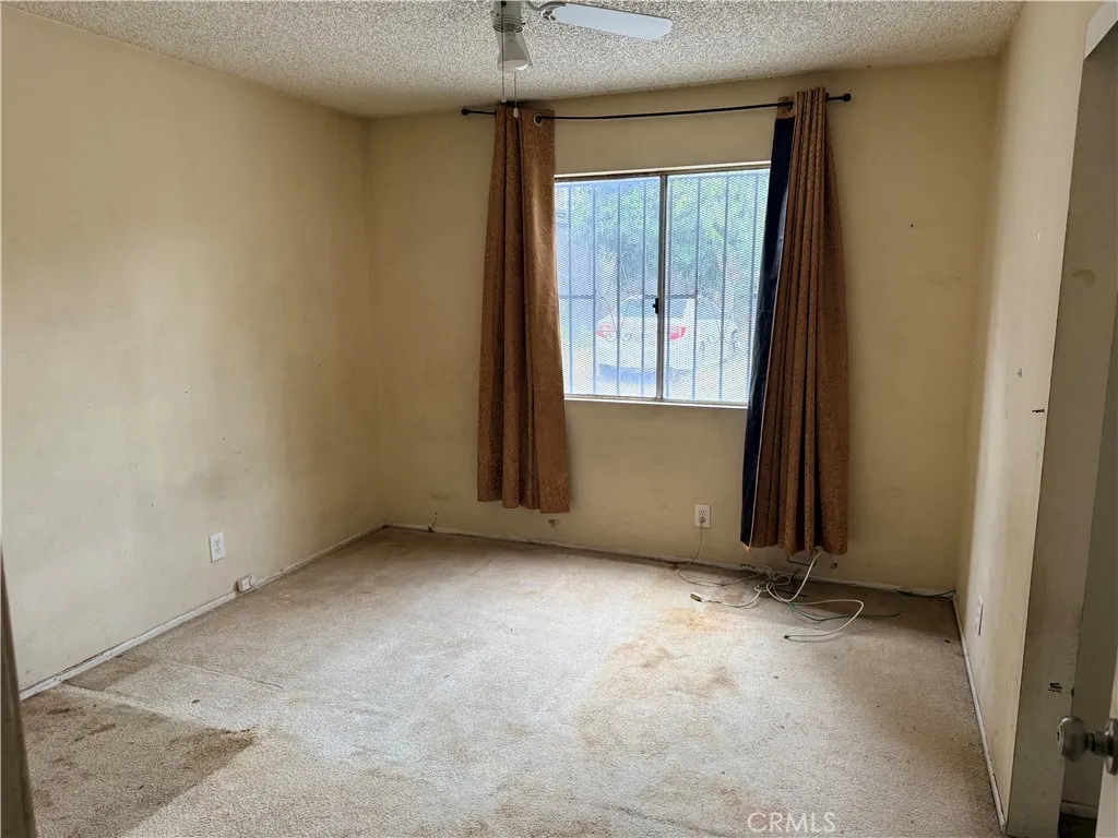 146 83rd Street, Los Angeles, California 90003 home-pic-9