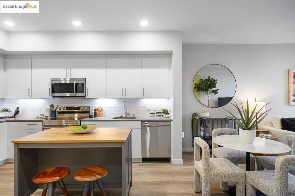 260 Brooklyn Basin Way 540, Oakland, California 94606 home-pic-7
