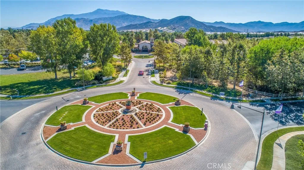 1642 Beaver Creek  home-pic-62