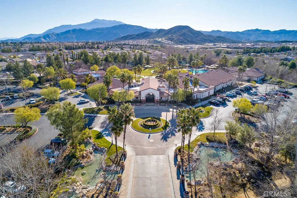 1642 Beaver Creek  home-pic-34