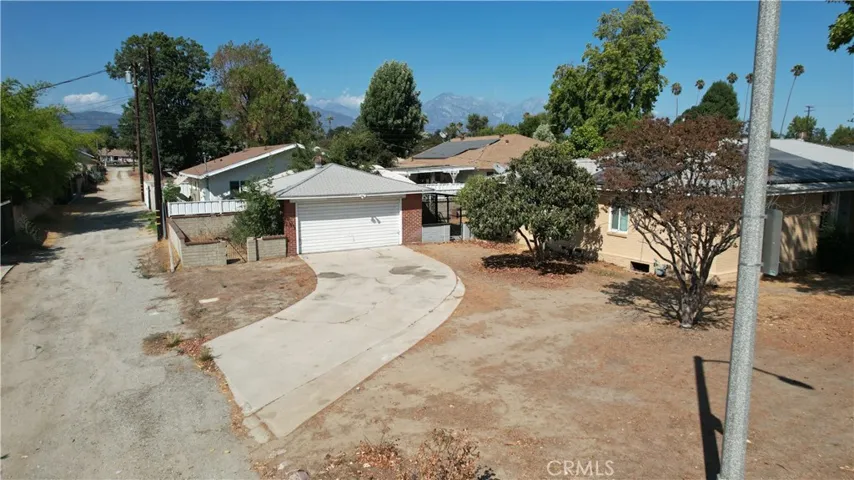 741 E Mckinley Avenue, Pomona, California 91767