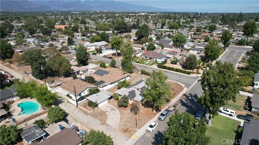 741 E Mckinley Avenue, Pomona, California 91767