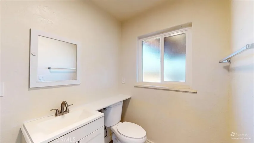 Guest Bath 3