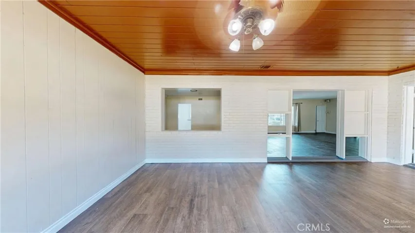 Den
