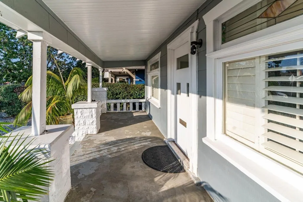 2918 4th Avenue, Los Angeles, California 90018 home-pic-2