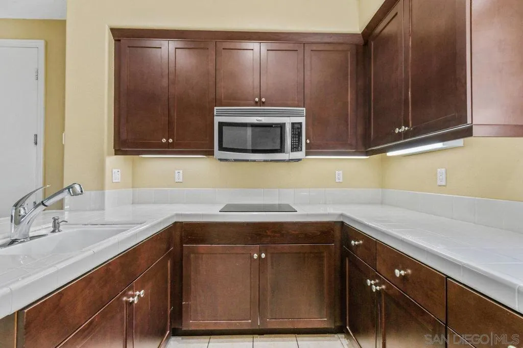 2957 Ranch Gate Rd, Chula Vista, California 91914 home-pic-56