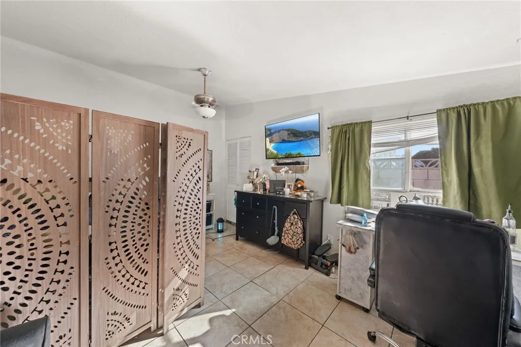 17055 Manzanita, Fontana, California 92335 home-pic-30