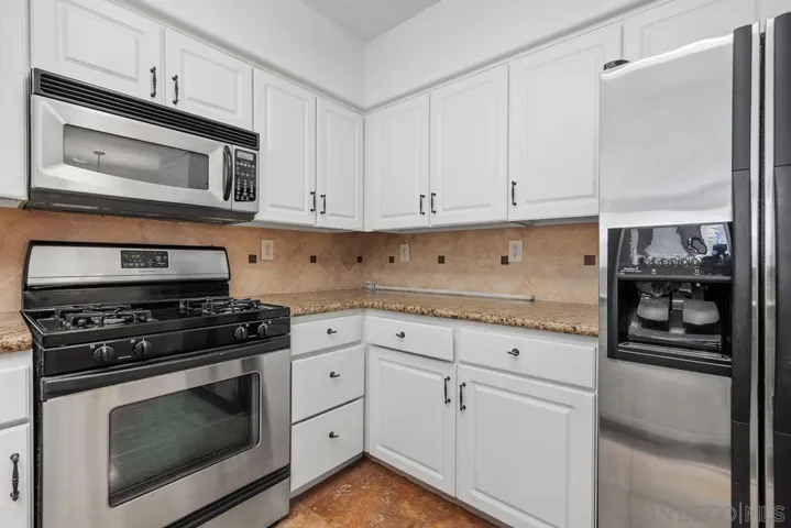 12370 Carmel Country Road 202, San Diego, California 92130