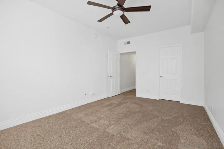 12370 Carmel Country Road 202, San Diego, California 92130
