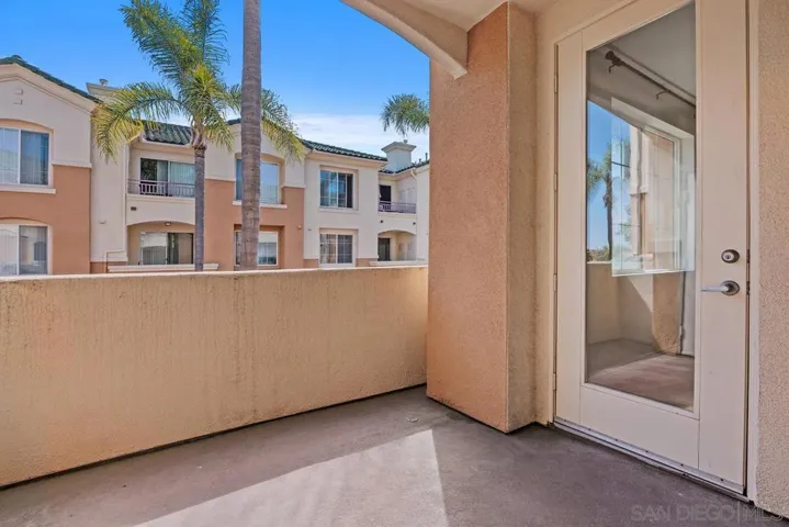 12370 Carmel Country Road 202, San Diego, California 92130