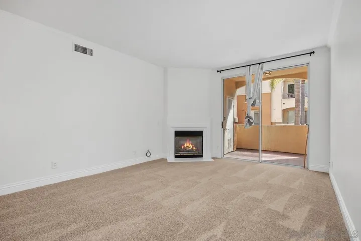 12370 Carmel Country Road 202, San Diego, California 92130