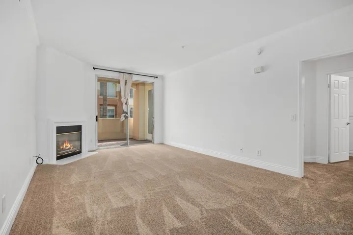 12370 Carmel Country Road 202, San Diego, California 92130