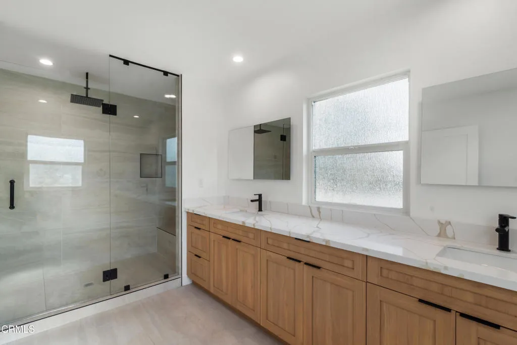 3880 Shadow Grove Road, Pasadena, California 91107 home-pic-13