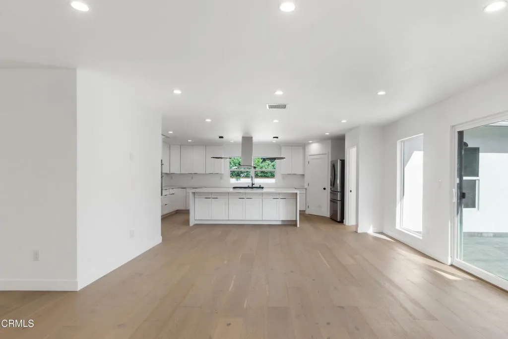 3880 Shadow Grove Road, Pasadena, California 91107 home-pic-5