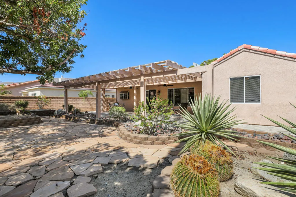 9391 Brookline Avenue, Desert Hot Springs, California 92240 home-pic-36